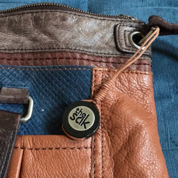 Slouchy Rustic Leather Side Satchel - Picture 6 of 9